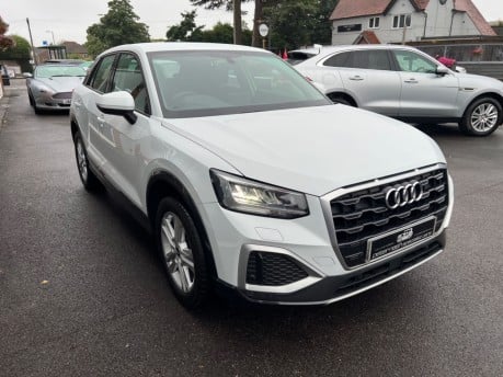 Audi Q2 1.5 TFSI CoD 35 Sport SUV 5dr Petrol Manual Euro 6 (s/s) (150 ps) 8