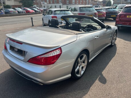 Mercedes-Benz SL Series 3.0 SL400 AMG Sport Convertible 2dr Petrol G-Tronic+ Euro 6 (s/s) (333 ps) 13