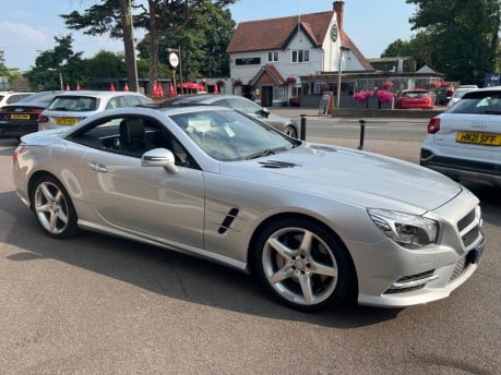 Mercedes-Benz SL Series 3.0 SL400 AMG Sport Convertible 2dr Petrol G-Tronic+ Euro 6 (s/s) (333 ps) 49