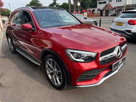 Mercedes-Benz GLC 2.0 GLC300d AMG Line (Premium Plus) SUV 5dr Diesel G-Tronic+ 4MATIC Euro 6 11