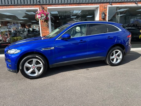 Jaguar F-Pace 2.0 P250i Portfolio SUV 5dr Petrol Auto AWD Euro 6 (s/s) (250 ps) 4