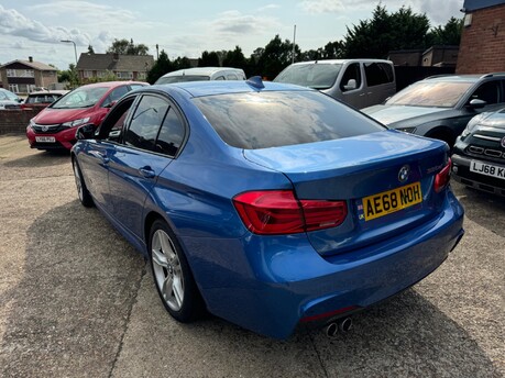 BMW 3 Series 320D M SPORT 4