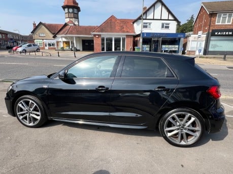 Audi A1 1.5 TFSI 35 Vorsprung Sportback 5dr Petrol S Tronic Euro 6 (s/s) (150 ps) 4