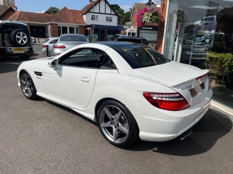 Mercedes-Benz SLK 5.5 SLK55 V8 AMG Convertible 2dr Petrol SpdS+7GT Euro 6 (s/s) (421 ps) 45