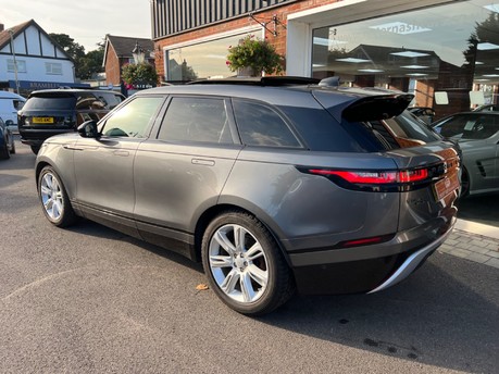 Land Rover Range Rover Velar 2.0 D240 R-Dynamic SE SUV 5dr Diesel Auto 4WD Euro 6 (s/s) (240 ps) 9