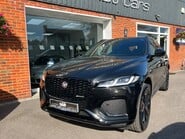 Jaguar F-Pace 2.0 D200 MHEV R-Dynamic SE SUV 5dr Diesel Auto AWD Euro 6 (s/s) (204 ps) 2