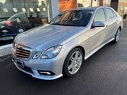 Mercedes-Benz E Class 3.0 E350 CDI V6 BlueEfficiency Sport Saloon 4dr Diesel G-Tronic Euro 5 (231 2