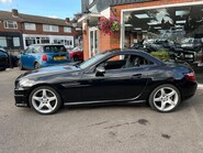 Mercedes-Benz SLK 1.8 SLK200 AMG Sport Convertible 2dr Petrol G-Tronic+ Euro 5 (s/s) (184 ps) 34