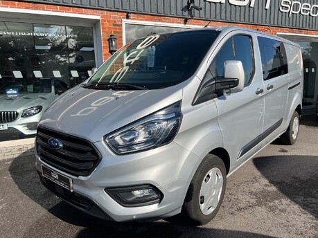 Ford Transit Custom 2.0 320 EcoBlue Trend Crew Van Double Cab 5dr Diesel Manual L2 H1 Euro 6 (6