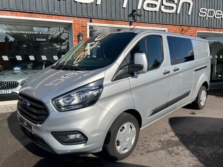 Ford Transit Custom 2.0 320 EcoBlue Trend Crew Van Double Cab 5dr Diesel Manual L2 H1 Euro 6 (6 2