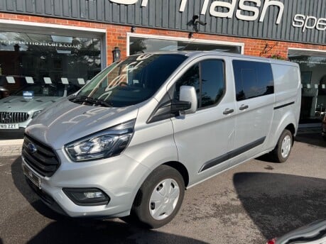 Ford Transit Custom 2.0 320 EcoBlue Trend Crew Van Double Cab 5dr Diesel Manual L2 H1 Euro 6 (6 8