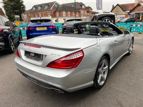 Mercedes-Benz SL Series 3.0 SL400 AMG Sport Convertible 2dr Petrol G-Tronic Euro 6 (s/s) (333 ps) 9