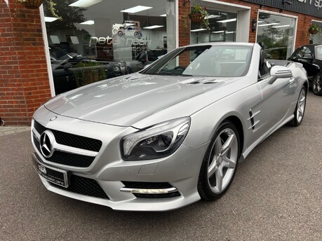 Mercedes-Benz SL Series 3.0 SL400 AMG Sport Convertible 2dr Petrol G-Tronic Euro 6 (s/s) (333 ps)