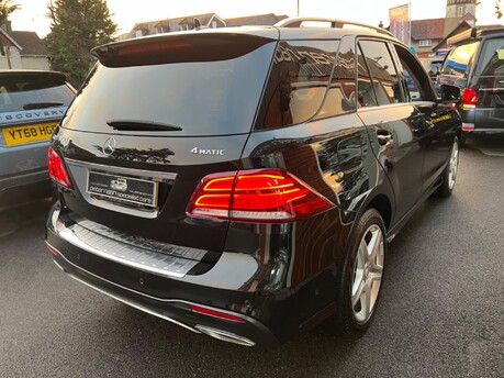 Mercedes-Benz GLE GLE 350 D 4MATIC AMG LINE 11