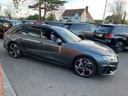 Audi A4 AVANT TFSI S LINE BLACK EDITION MHEV 8