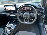 Audi A4 AVANT TFSI S LINE BLACK EDITION MHEV 22