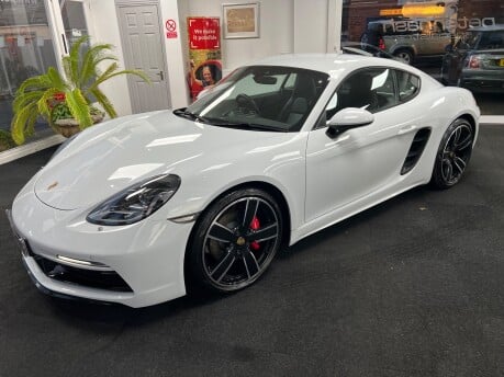 Porsche 718 CAYMAN S PDK 2