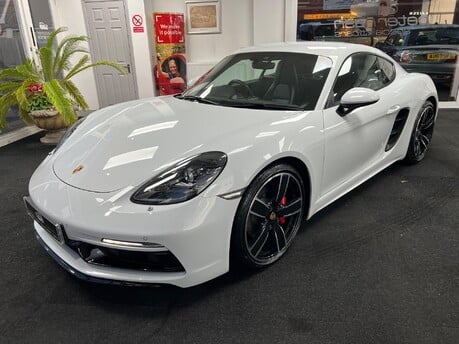 Porsche 718 CAYMAN S PDK