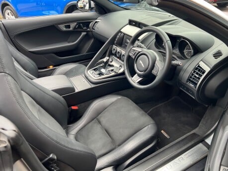 Jaguar F-Type 3.0 V6 Convertible 2dr Petrol Auto Euro 6 (s/s) (340 ps) 21