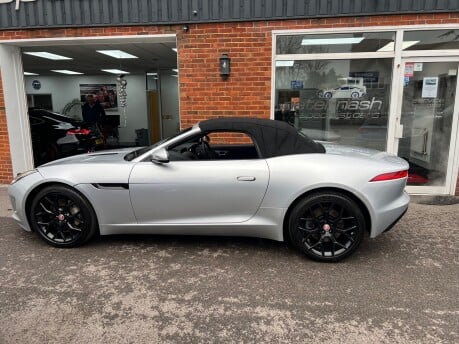 Jaguar F-Type 3.0 V6 Convertible 2dr Petrol Auto Euro 6 (s/s) (340 ps) 35