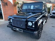 Land Rover Defender 110 TD XS DCB 5