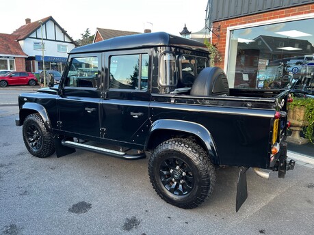 Land Rover Defender 110 TD XS DCB 12