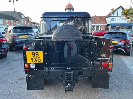 Land Rover Defender 110 TD XS DCB 15