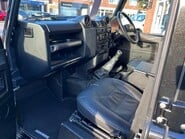 Land Rover Defender 110 TD XS DCB 37