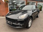 Porsche Macan 3.0 TD V6 S SUV 5dr Diesel PDK 4WD Euro 6 (s/s) (258 ps) 1