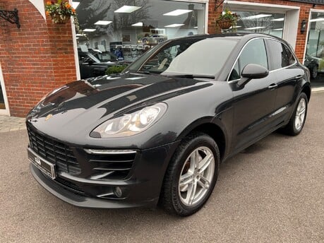 Porsche Macan 3.0 TD V6 S SUV 5dr Diesel PDK 4WD Euro 6 (s/s) (258 ps) 2