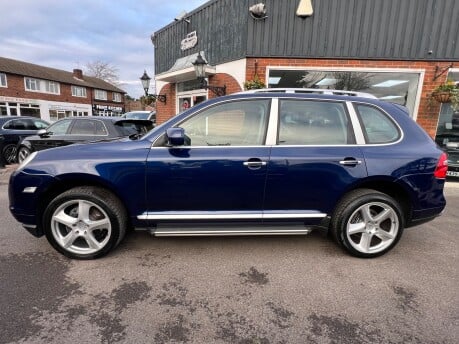 Porsche Cayenne D TIPTRONIC S 3