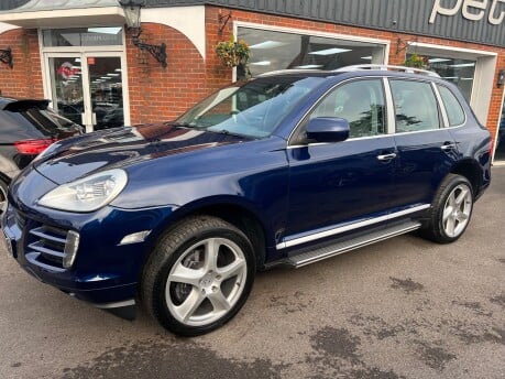 Porsche Cayenne D TIPTRONIC S 2