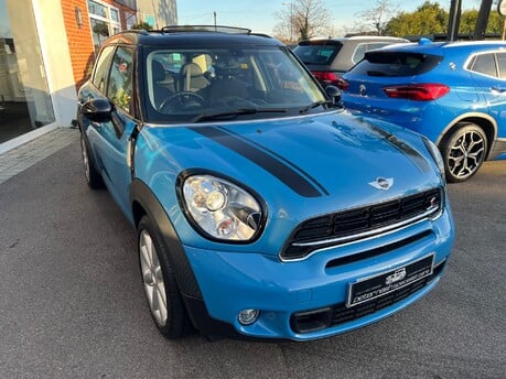 Mini Countryman 2.0 Cooper SD SUV 5dr Diesel Auto Euro 5 (143 ps) 7