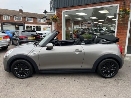 Mini Convertible 2.0 Cooper S Classic Convertible 2dr Petrol Steptronic Euro 6 (s/s) (192 ps 5