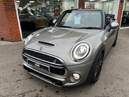 Mini Convertible 2.0 Cooper S Classic Convertible 2dr Petrol Steptronic Euro 6 (s/s) (192 ps 15