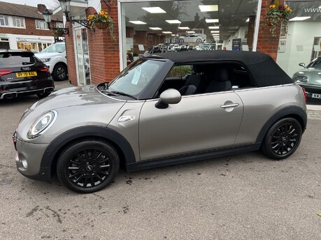 Mini Convertible 2.0 Cooper S Classic Convertible 2dr Petrol Steptronic Euro 6 (s/s) (192 ps 47