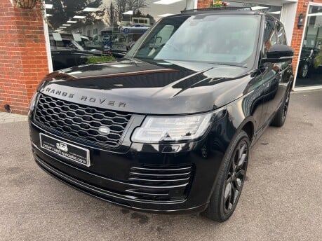 Land Rover Range Rover 3.0 SD V6 Vogue SE SUV 5dr Diesel Auto 4WD Euro 6 (s/s) (275 ps) 6