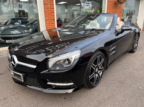 Mercedes-Benz SL Series 3.0 SL400 AMG Sport Convertible 2dr Petrol G-Tronic Euro 6 (s/s) (333 ps)