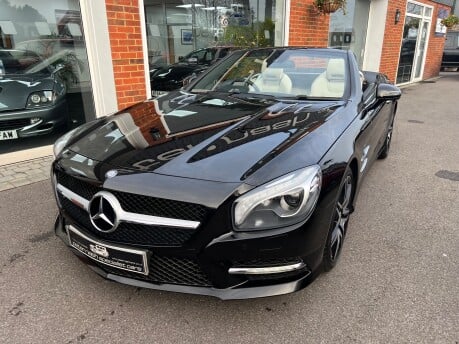 Mercedes-Benz SL Series 3.0 SL400 AMG Sport Convertible 2dr Petrol G-Tronic Euro 6 (s/s) (333 ps) 3