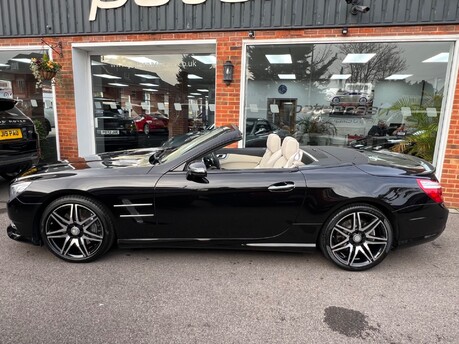 Mercedes-Benz SL Series 3.0 SL400 AMG Sport Convertible 2dr Petrol G-Tronic Euro 6 (s/s) (333 ps) 9