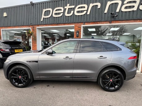 Jaguar F-Pace 2.0 D180 Chequered Flag SUV 5dr Diesel Auto AWD Euro 6 (s/s) (180 ps) 8