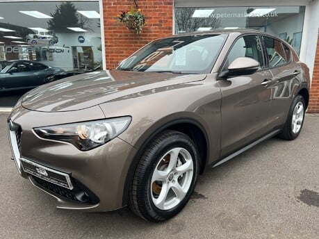 Alfa Romeo Stelvio 2.2 TD Super SUV 5dr Diesel Auto Q4 AWD Euro 6 (s/s) (190 ps) 2