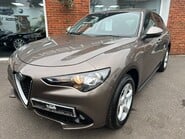 Alfa Romeo Stelvio 2.2 TD Super SUV 5dr Diesel Auto Q4 AWD Euro 6 (s/s) (190 ps) 5