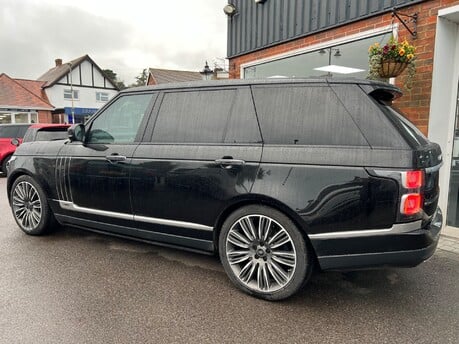 Land Rover Range Rover V8 P565 SVAUTOBIOGRAPHY LWB 3