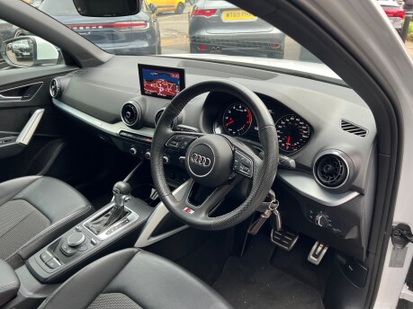 Audi Q2 1.5 TFSI CoD 35 S line SUV 5dr Petrol S Tronic Euro 6 (s/s) (150 ps) 27