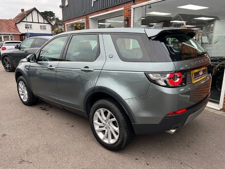 Land Rover Discovery Sport 2.0 TD4 SE Tech SUV 5dr Diesel Auto 4WD Euro 6 (s/s) (180 ps) 9