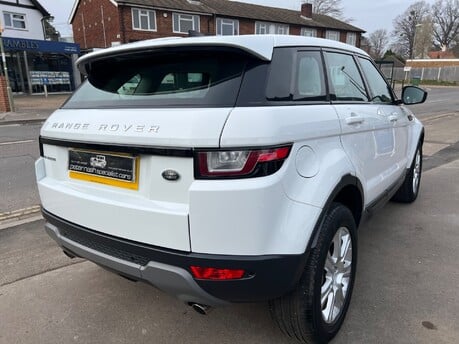 Land Rover Range Rover Evoque 2.0 TD4 SE Tech SUV 5dr Diesel Auto 4WD Euro 6 (s/s) (180 ps) 8