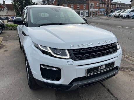 Land Rover Range Rover Evoque 2.0 TD4 SE Tech SUV 5dr Diesel Auto 4WD Euro 6 (s/s) (180 ps) 12