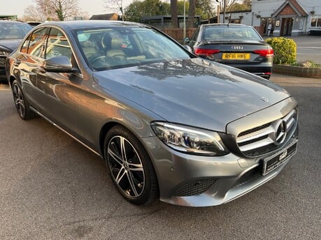 Mercedes-Benz C Class 2.0 C220d Sport Edition Saloon 4dr Diesel G-Tronic+ Euro 6 (s/s) (194 ps) 6