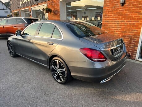 Mercedes-Benz C Class 2.0 C220d Sport Edition Saloon 4dr Diesel G-Tronic+ Euro 6 (s/s) (194 ps) 12